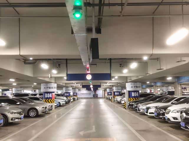 昆明長水機場停車場收費標準與保安服務指南